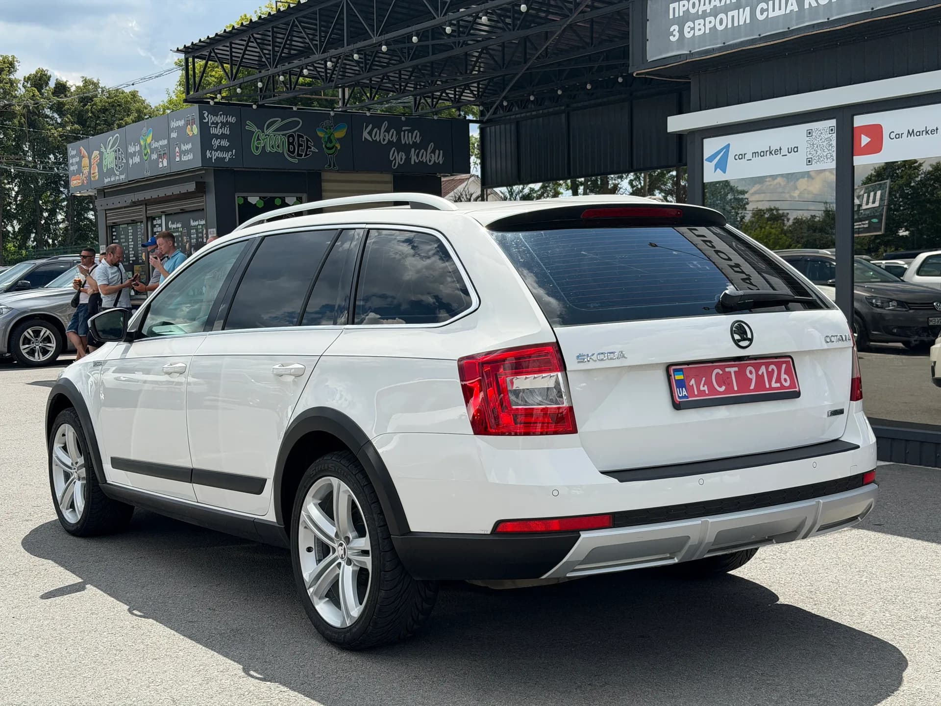 Skoda Octavia Scout — фото 4
