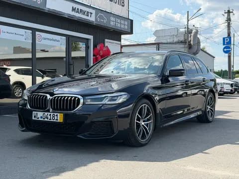 BMW 5 Series 2021