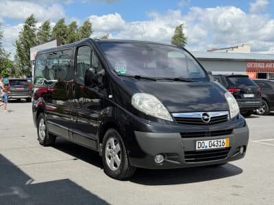 Opel Vivaro — фото 2