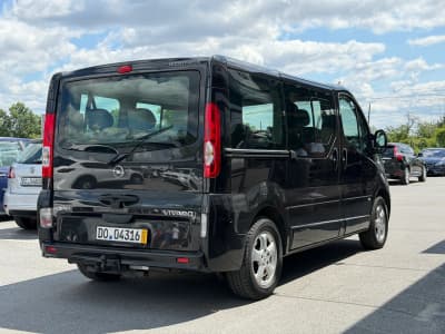 Opel Vivaro — фото 3