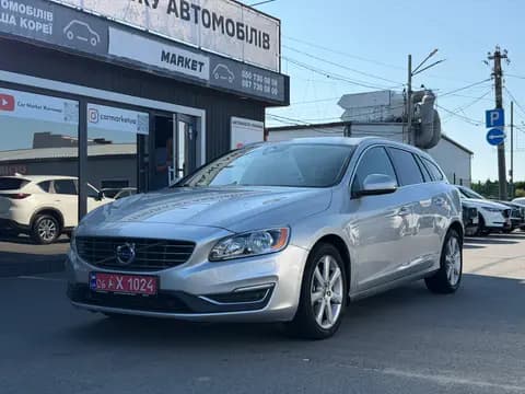 Volvo V60 2015