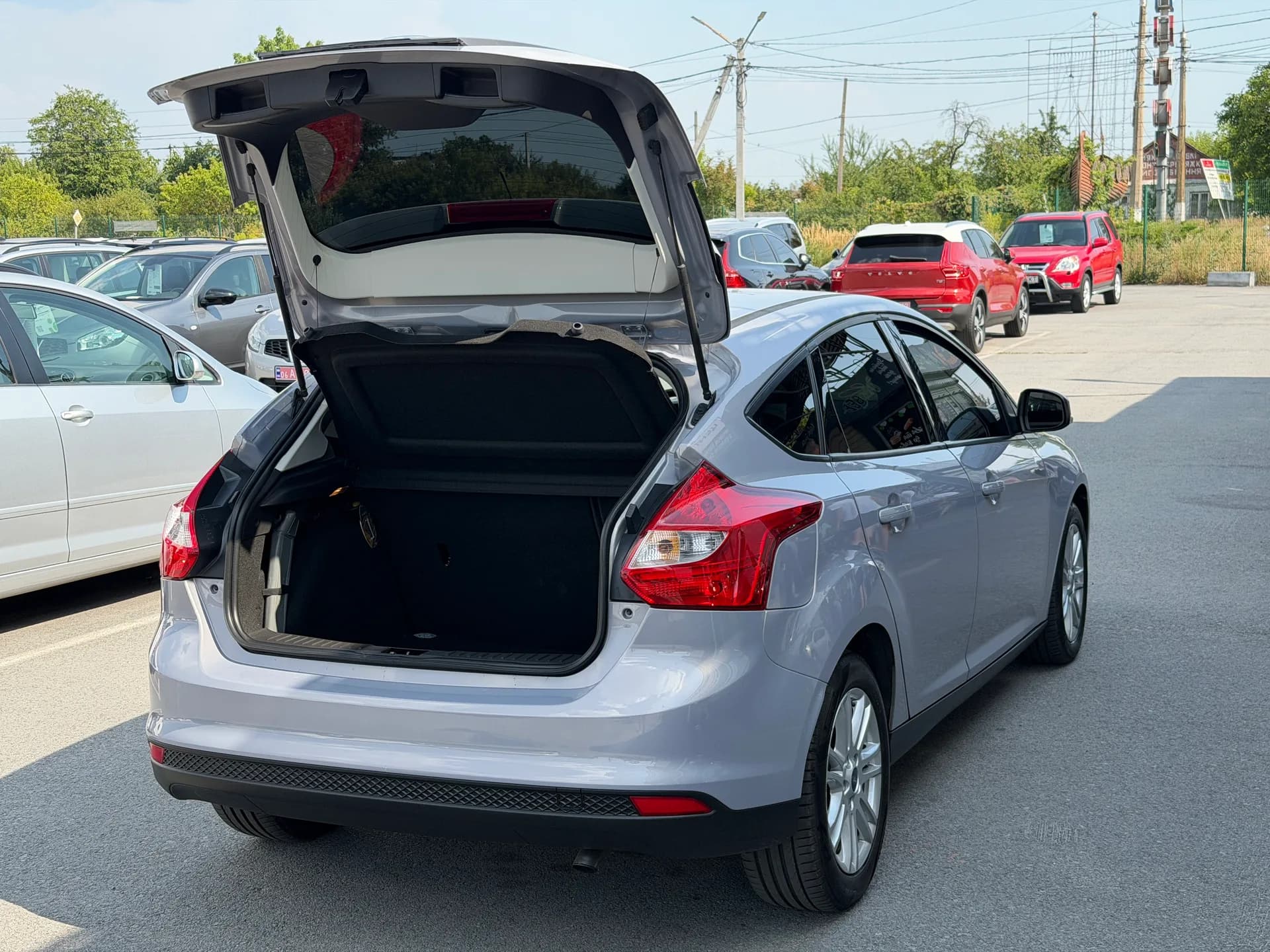 Ford Focus — фото 8