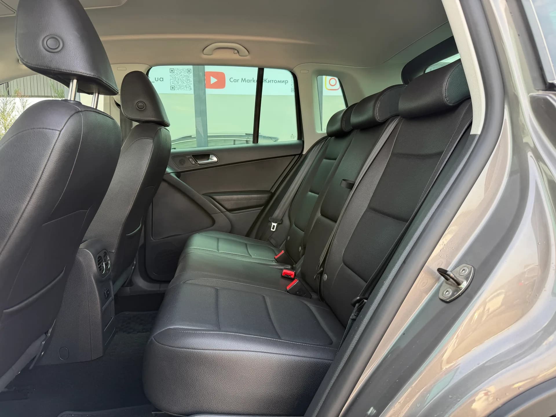 Volkswagen Tiguan — фото 7
