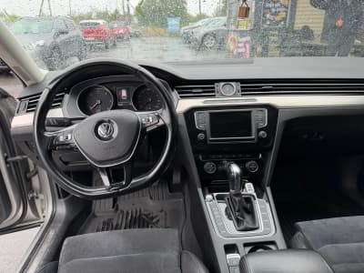 Volkswagen Passat — фото 6