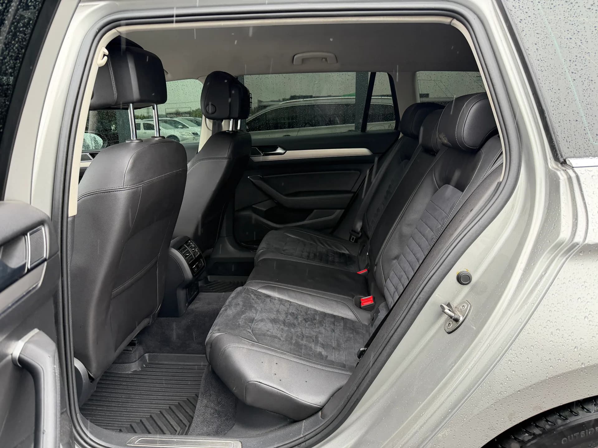 Volkswagen Passat — фото 7