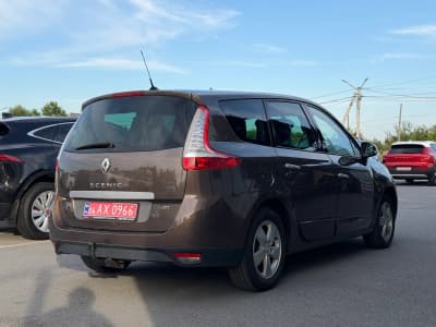Renault Grand Scenic — фото 3