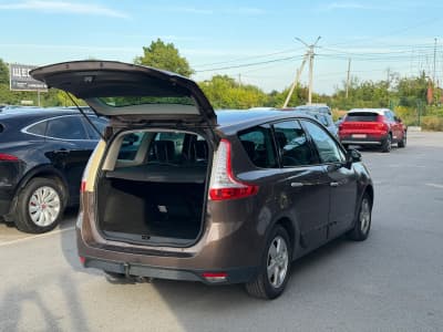 Renault Grand Scenic — фото 8