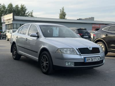 Skoda Octavia — фото 2