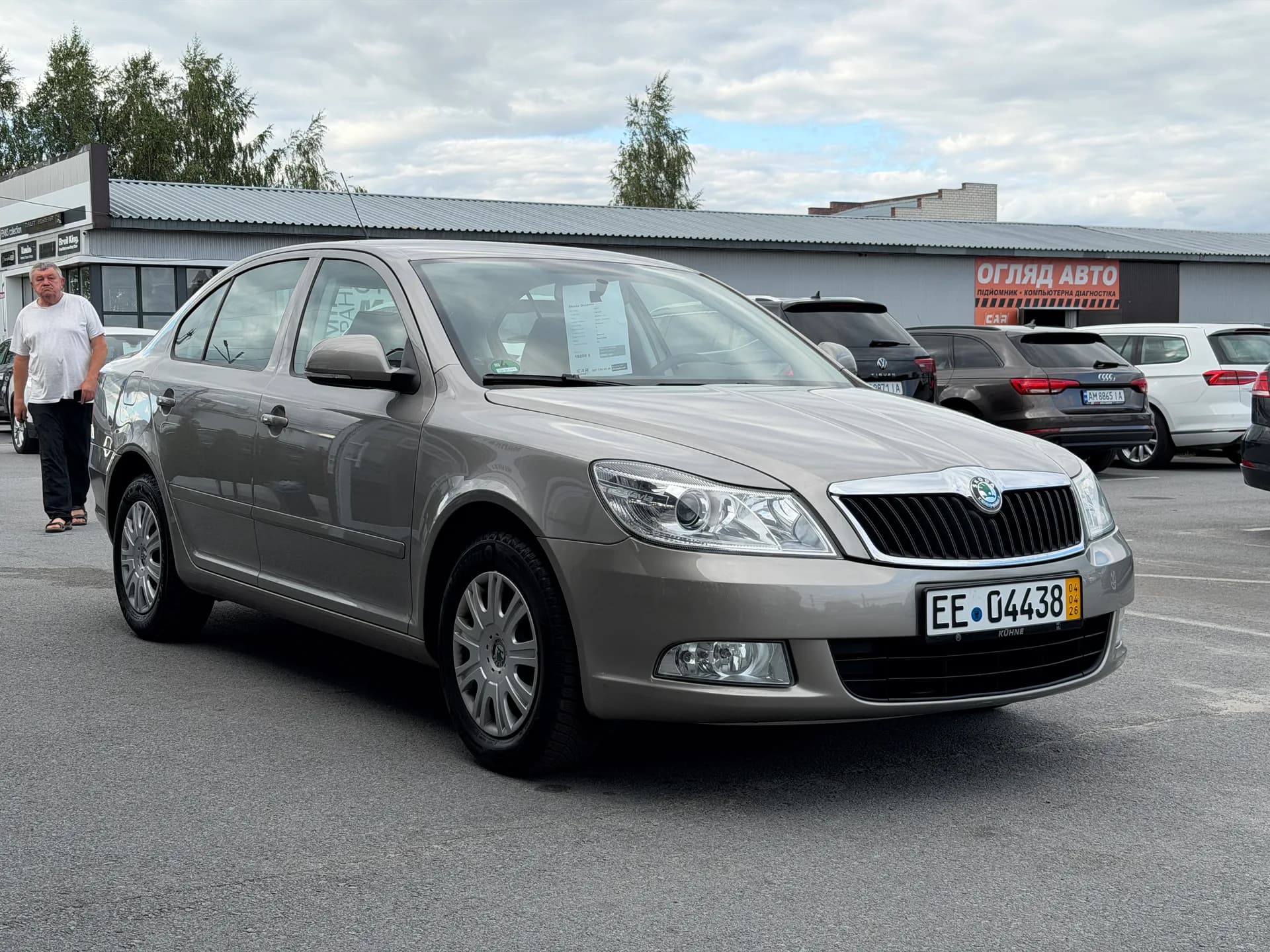Skoda Octavia — фото 2
