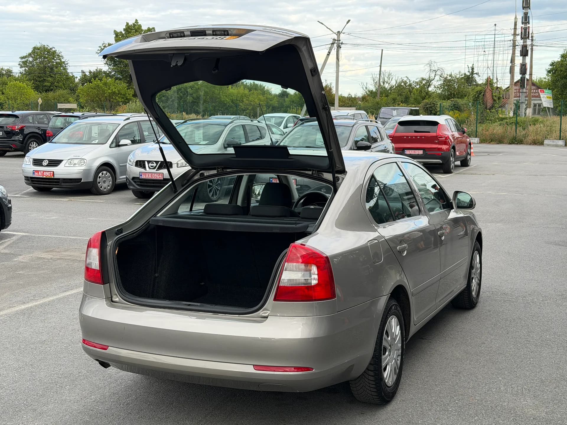 Skoda Octavia — фото 8