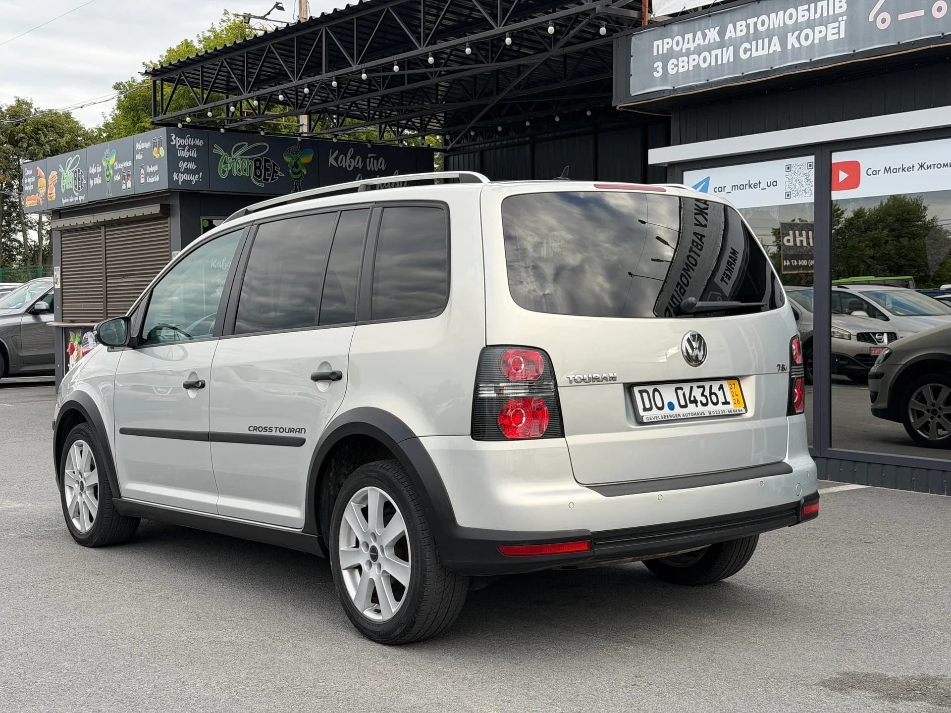 Volkswagen Cross Touran — фото 4