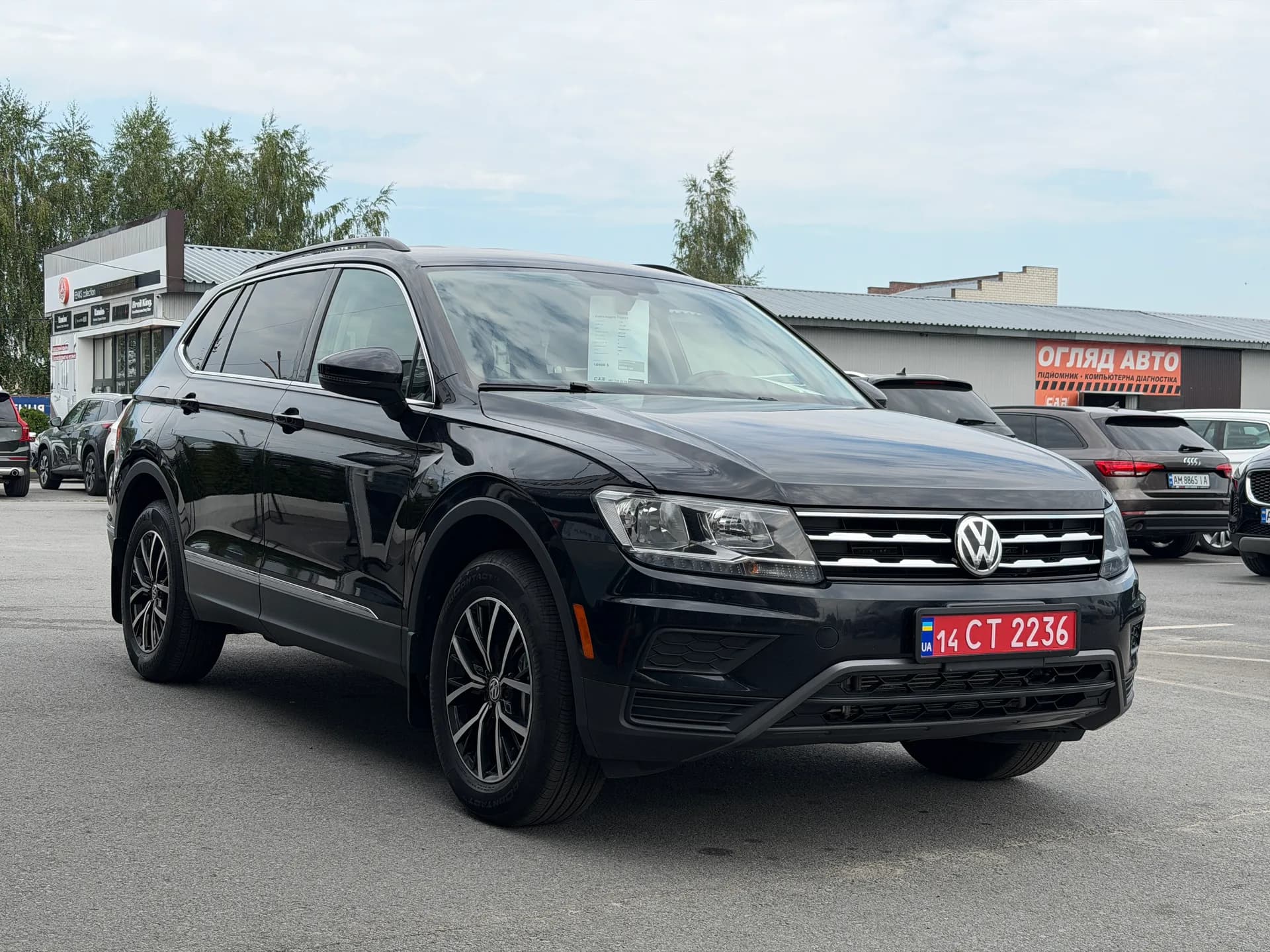 Volkswagen Tiguan — фото 2