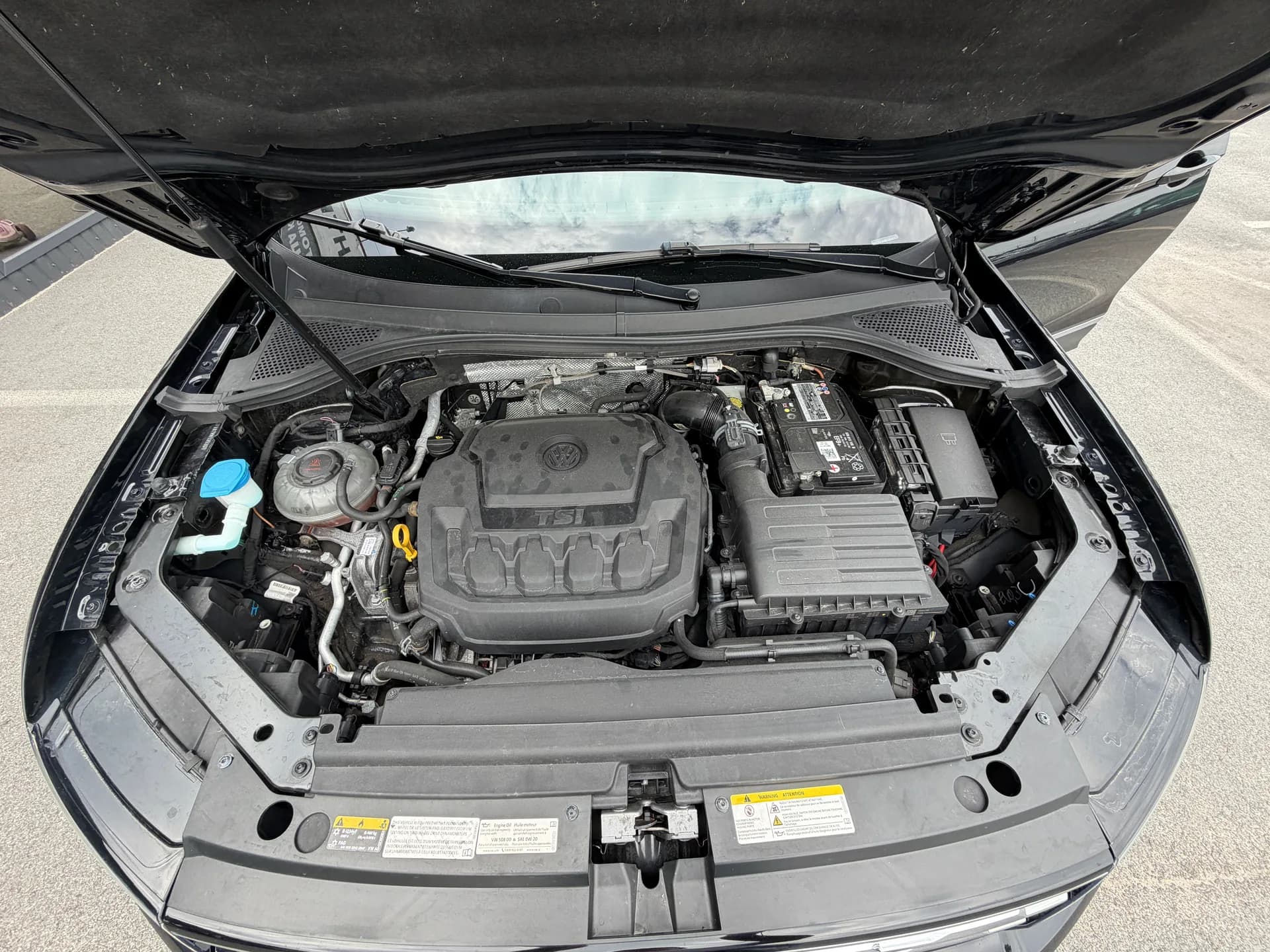 Volkswagen Tiguan — фото 9