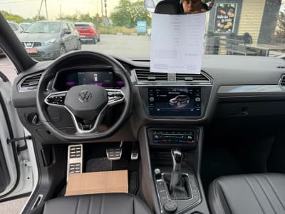 Volkswagen Tiguan — фото 6