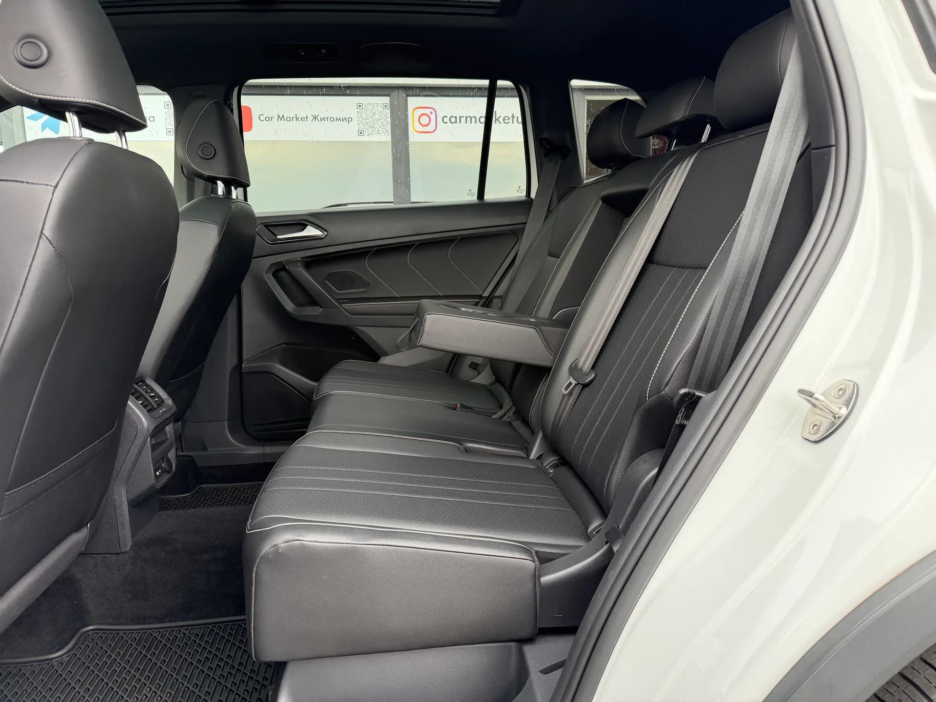 Volkswagen Tiguan — фото 7