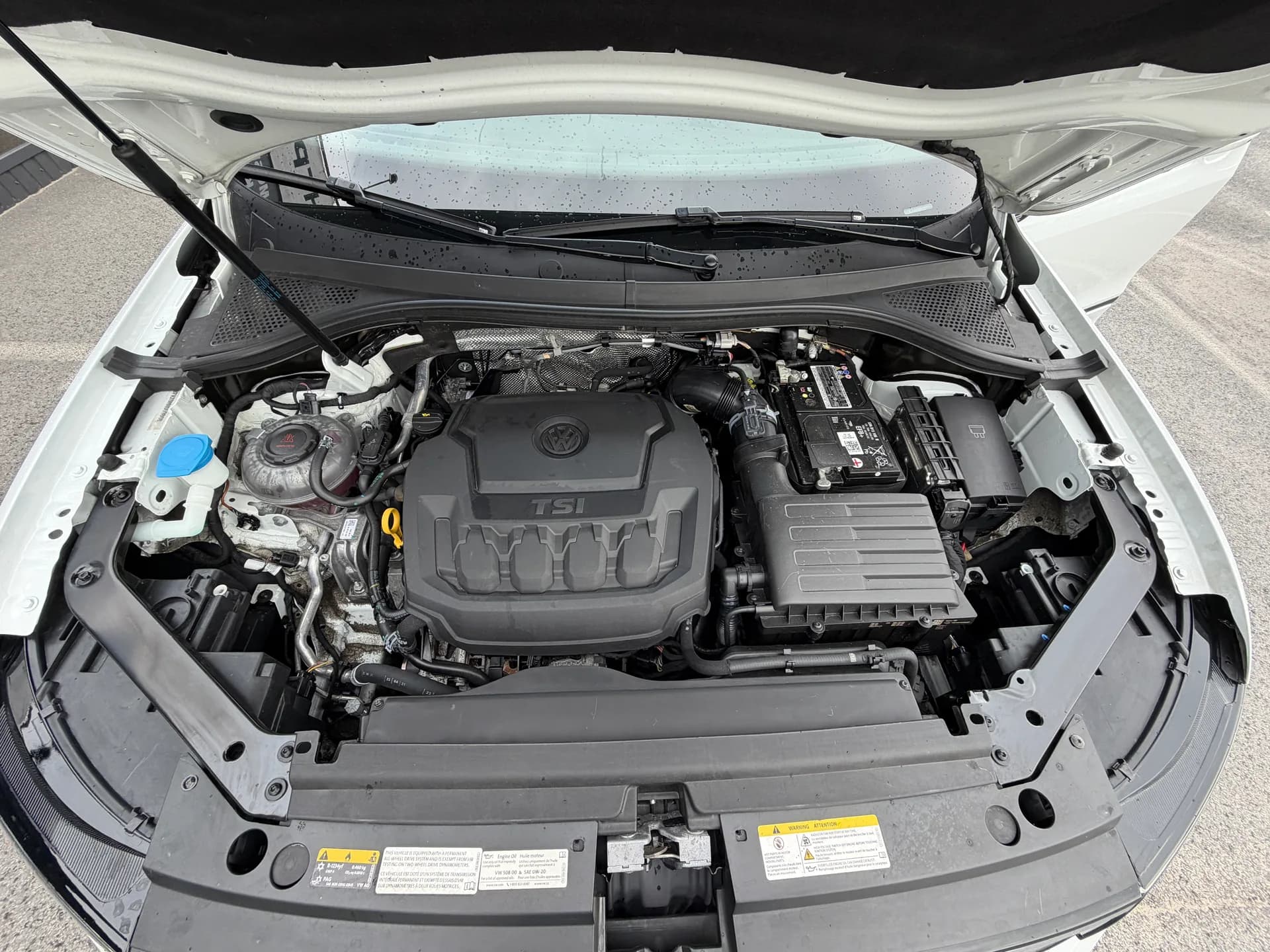 Volkswagen Tiguan — фото 8