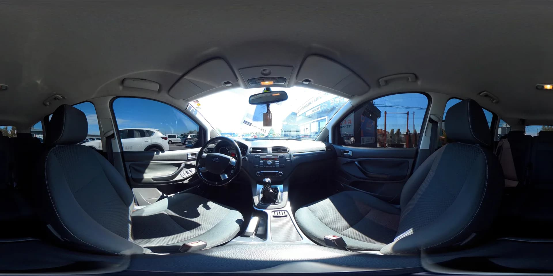 Ford C-Max — 360°