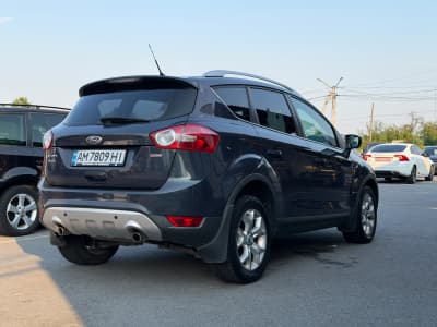 Ford Kuga — фото 3