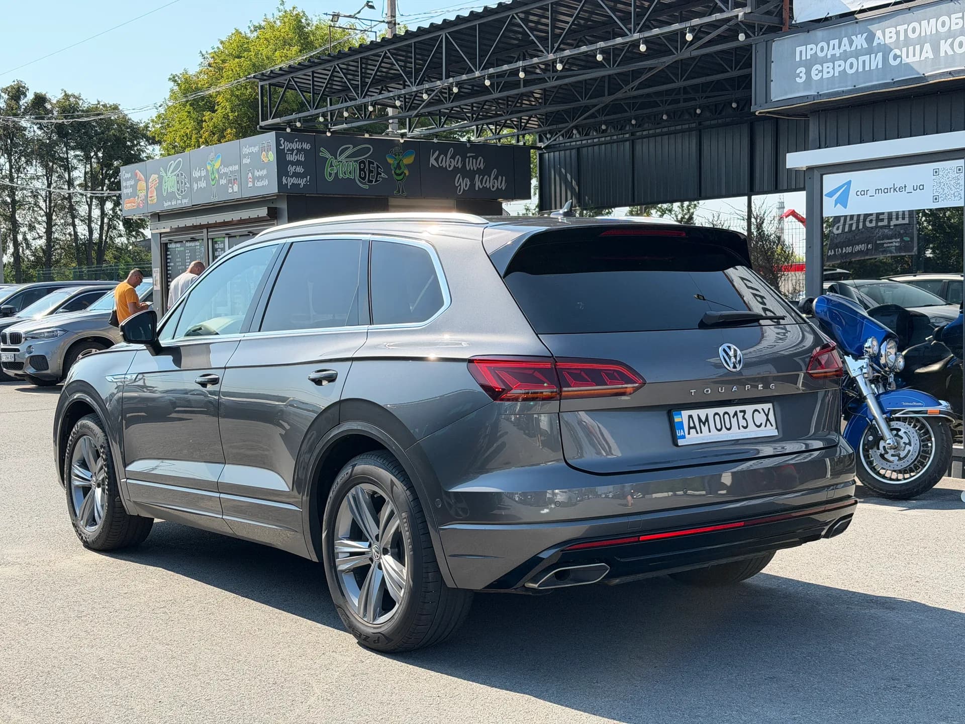 Volkswagen Touareg — фото 4