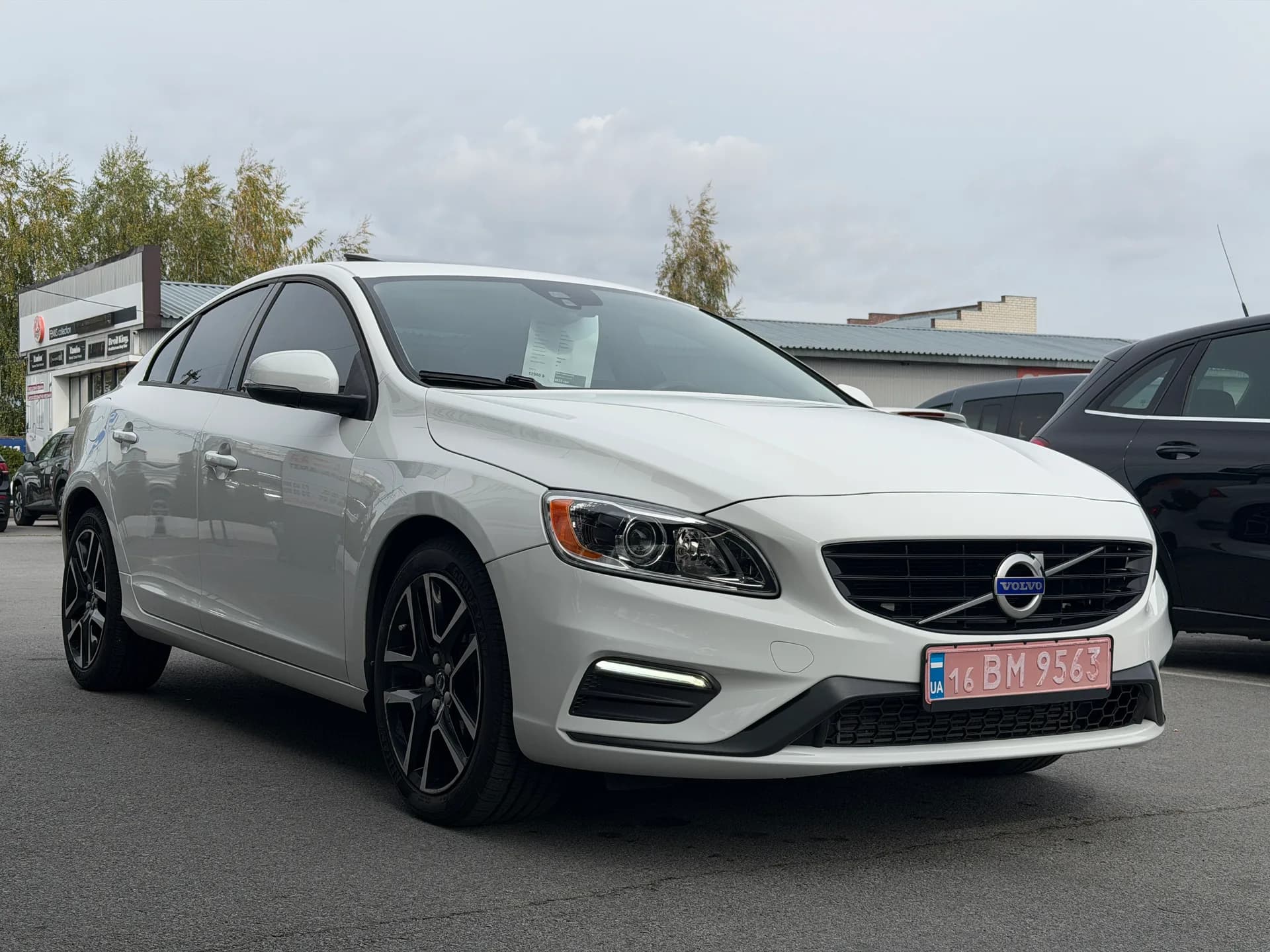 Volvo S60 — фото 2