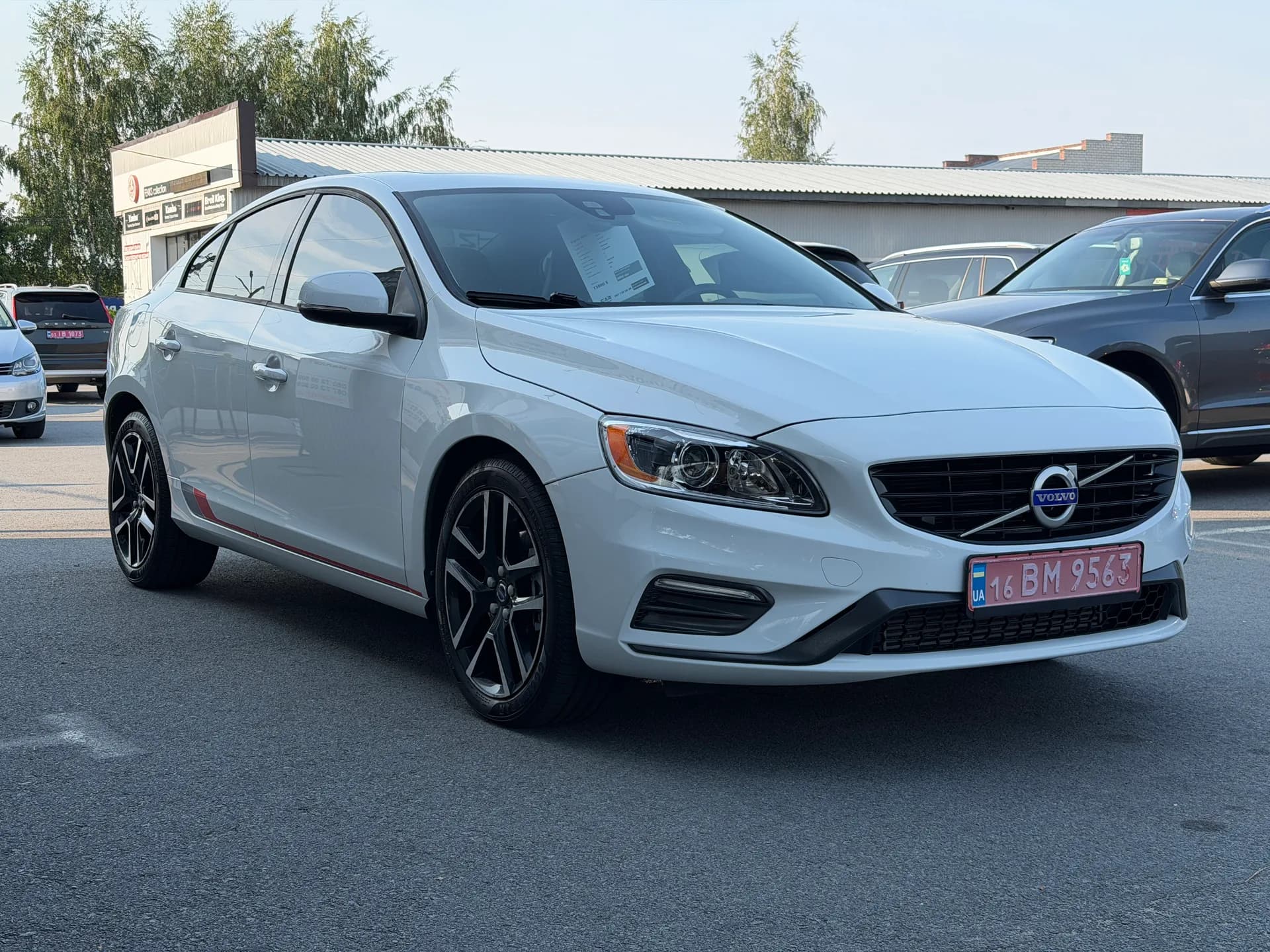 Volvo S60 — фото 2