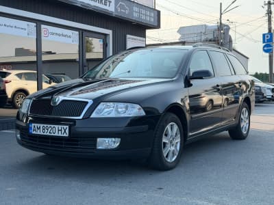 Skoda Octavia — фото 1