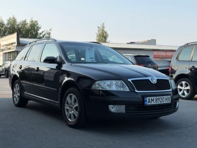 Skoda Octavia — фото 2