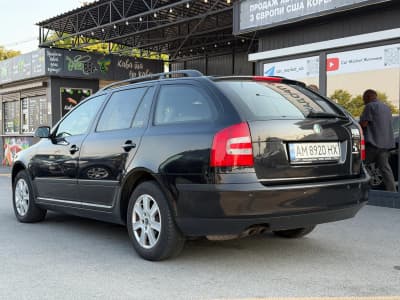 Skoda Octavia — фото 4
