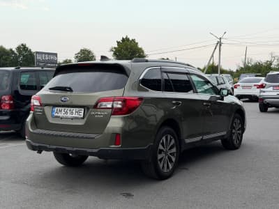 Subaru Outback — фото 3