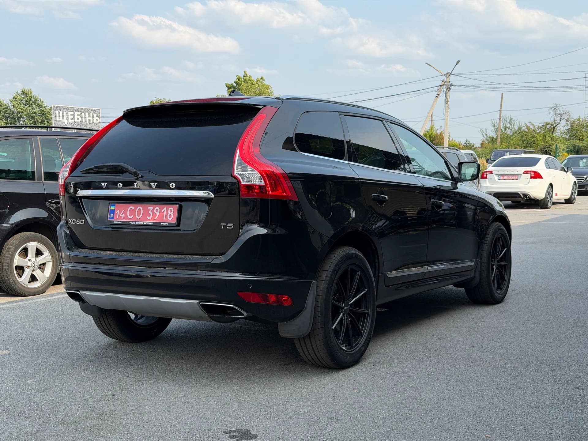 Volvo XC60 — фото 3