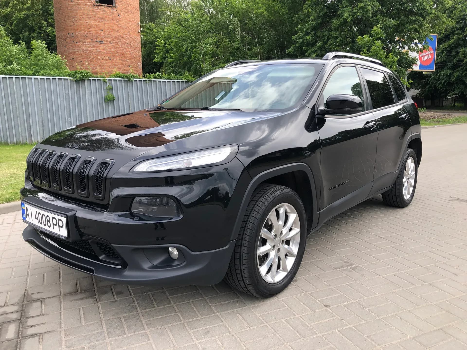 Jeep Cherokee — фото 2
