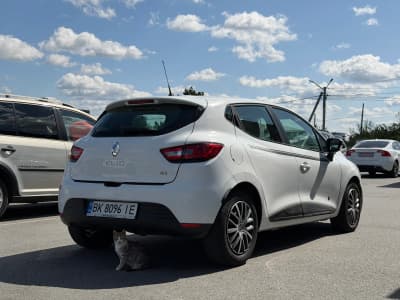 Renault Clio — фото 3