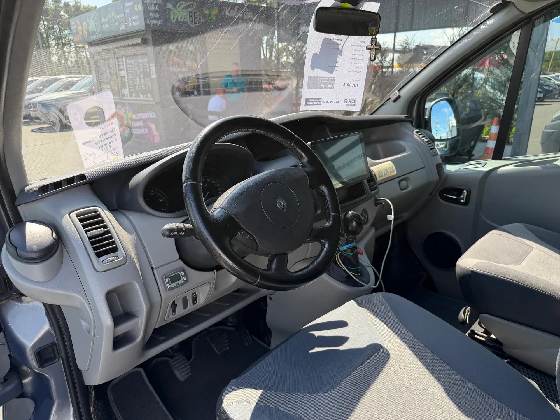 Renault Trafic — фото 5
