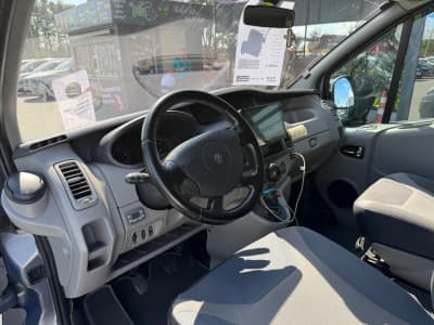 Renault Trafic — фото 5