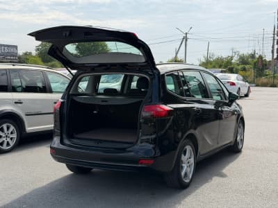 Opel Zafira — фото 8