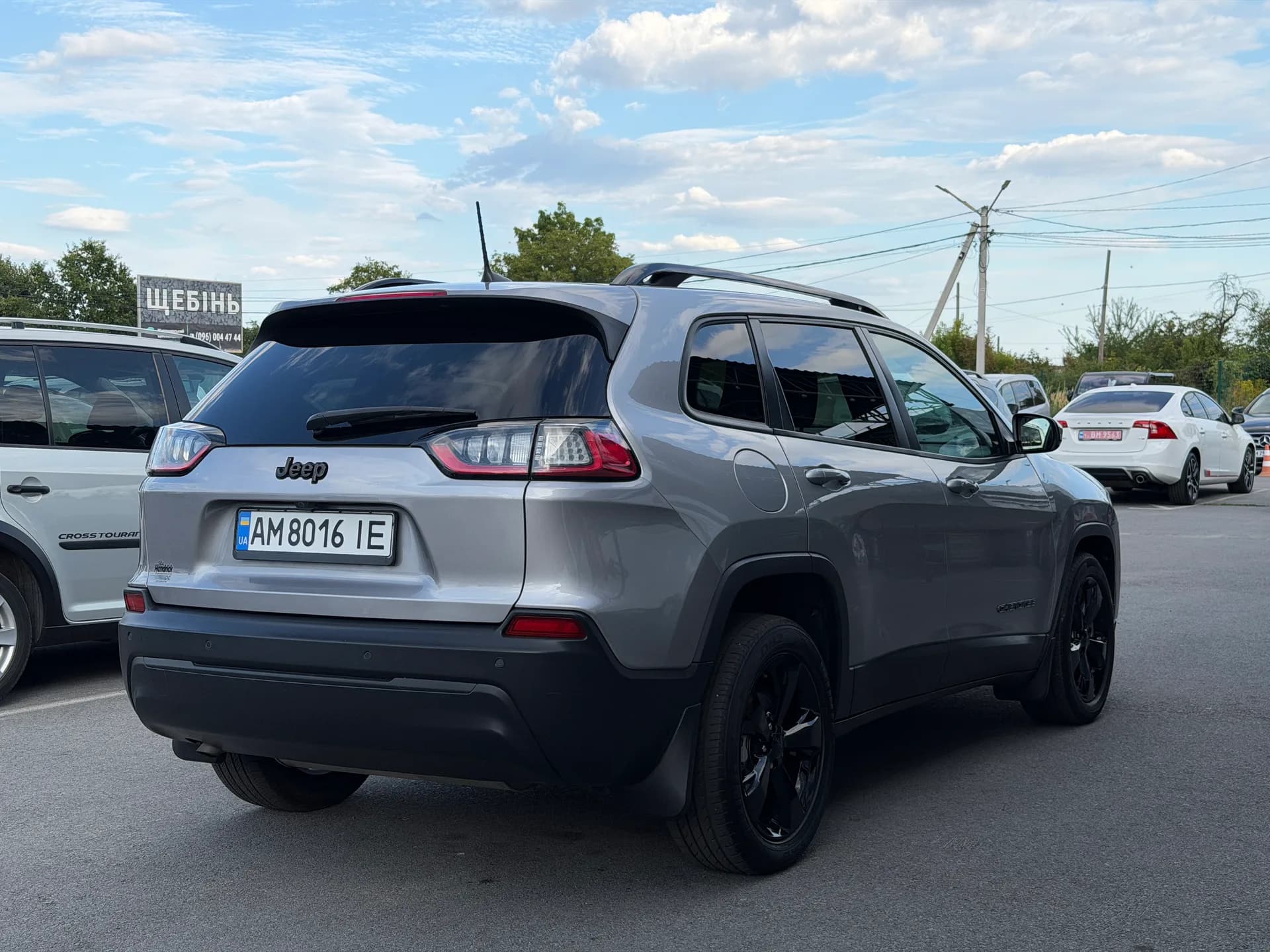Jeep Cherokee — фото 3