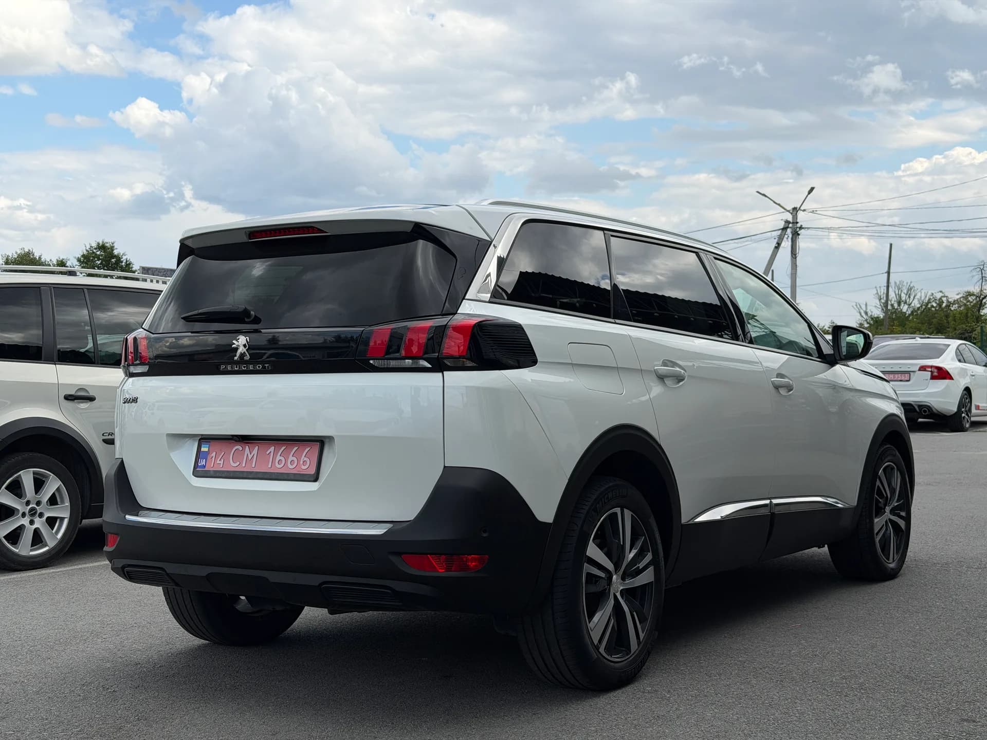 Peugeot 5008 — фото 3