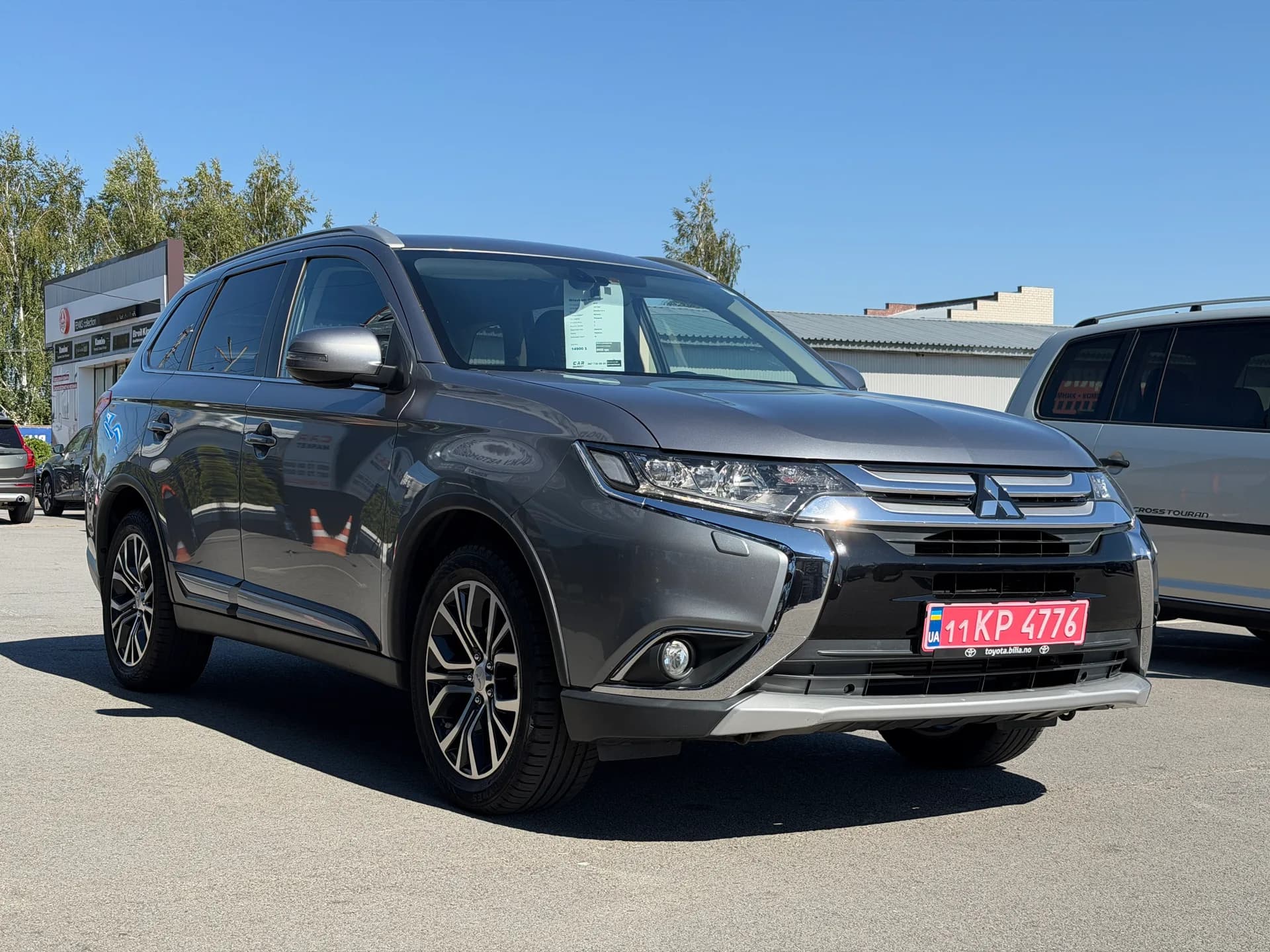 Mitsubishi Outlander — фото 2