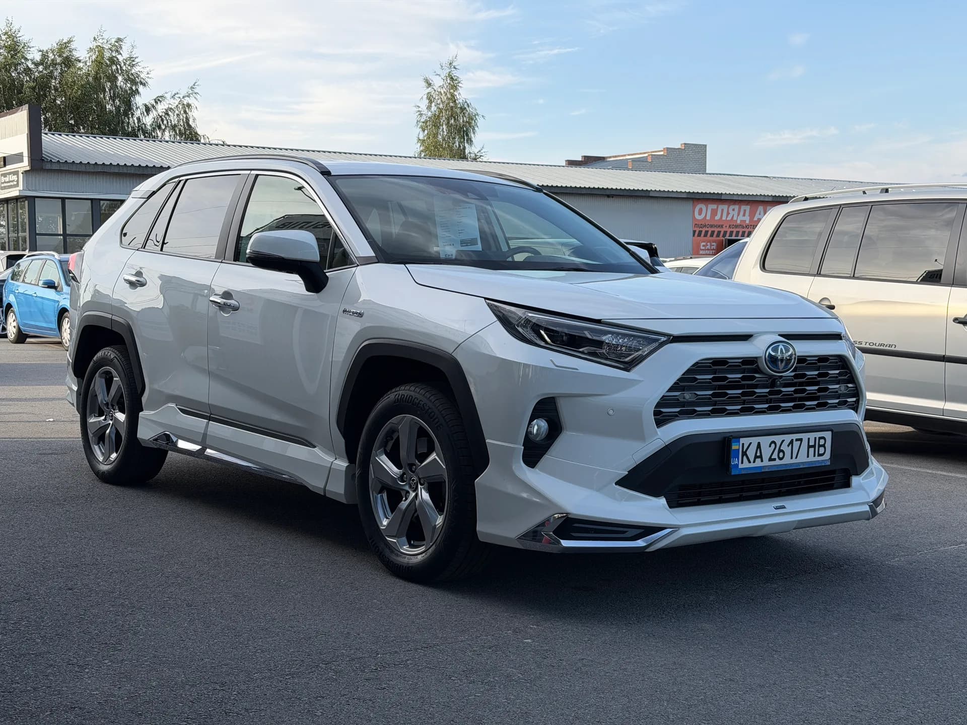 Toyota RAV4 — фото 2