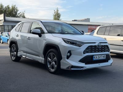 Toyota RAV4 — фото 2