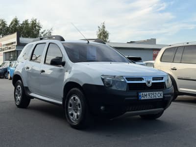 Dacia Duster — фото 2