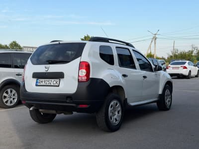Dacia Duster — фото 3