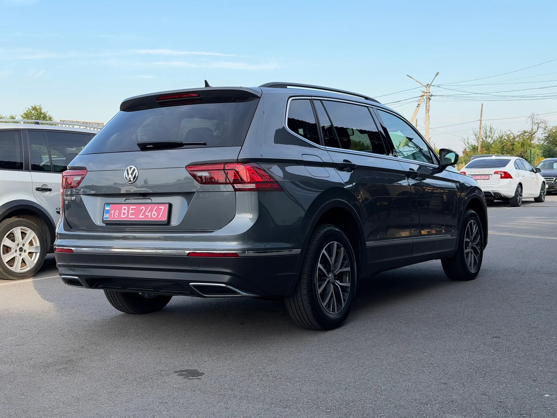 Volkswagen Tiguan — фото 3