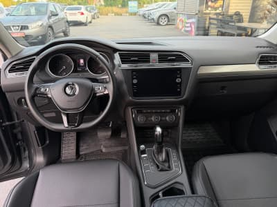 Volkswagen Tiguan — фото 6