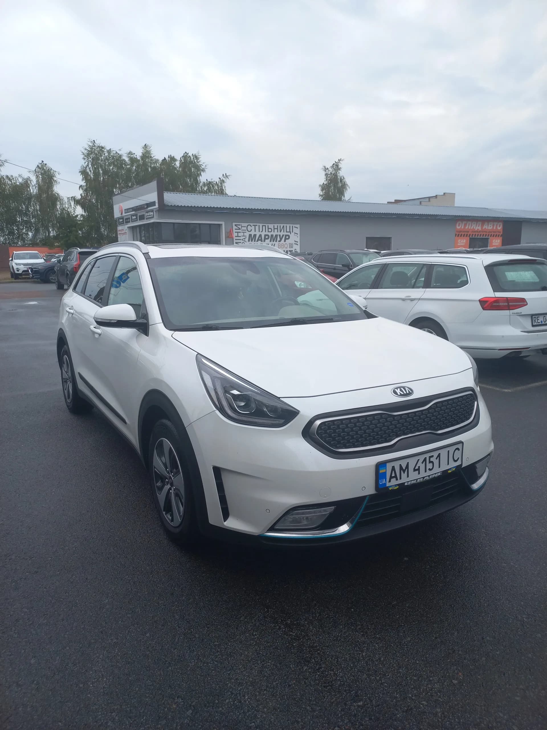 Kia Niro — фото 1