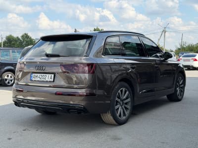 Audi Q7 — фото 3