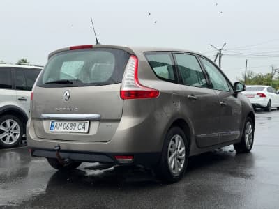 Renault Grand Scenic — фото 3