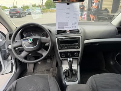Skoda Octavia — фото 5