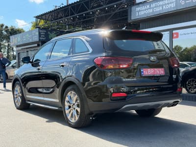 Kia Sorento — фото 4