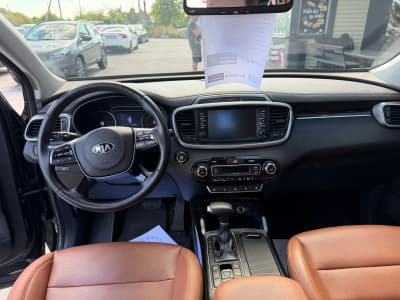Kia Sorento — фото 6